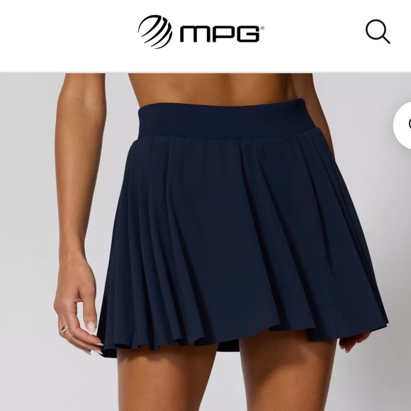 Inspire Skort Navy - Picture 2 of 7